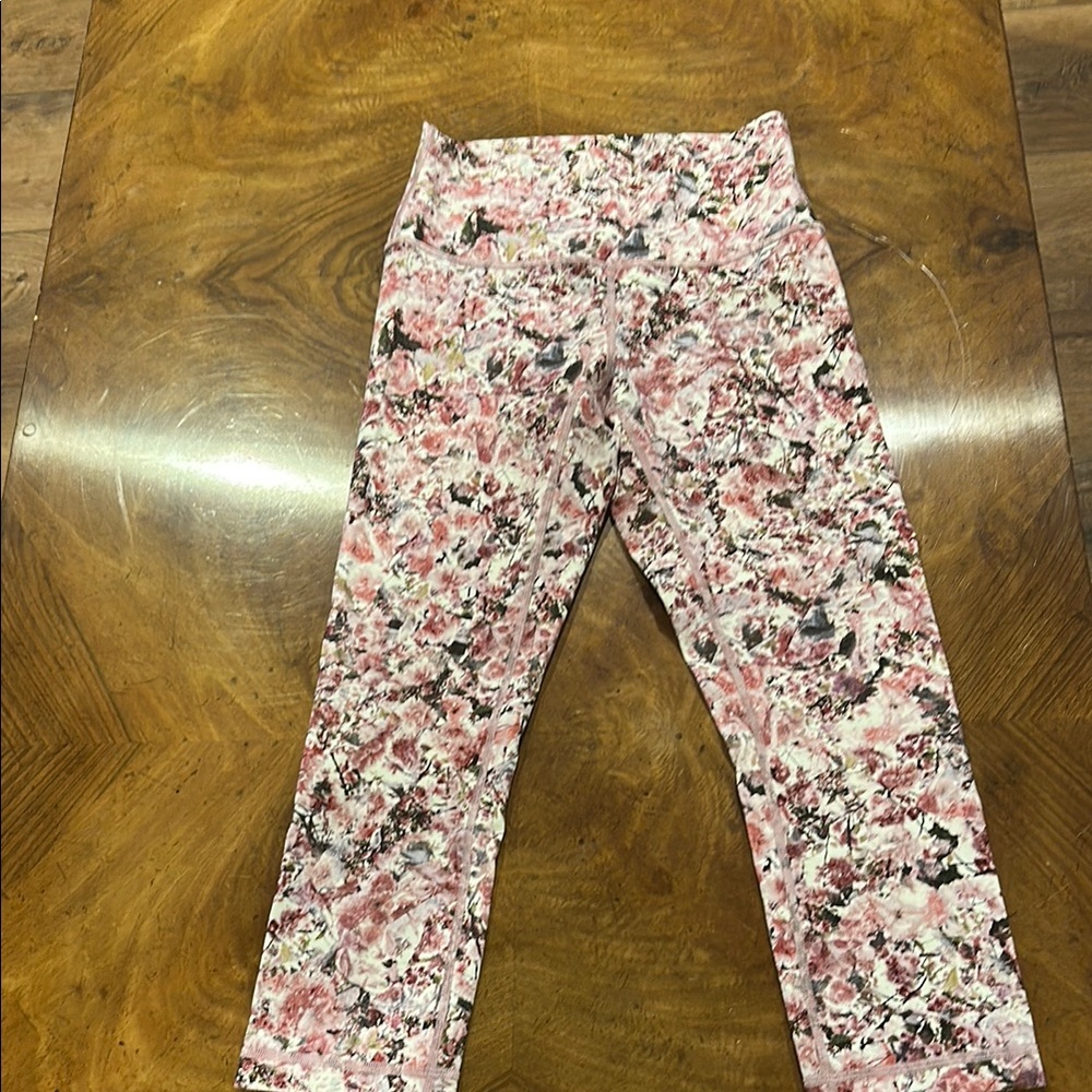 lululemon athletica Women's Floral Leggings - Pink and Black